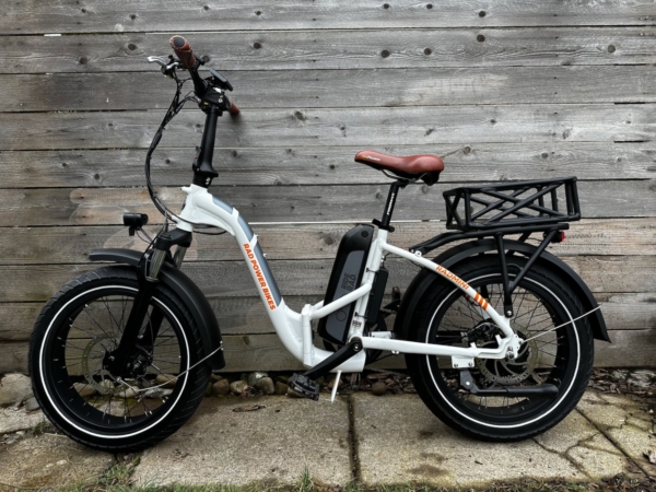 RadMini Step Thru folding e-Bike Like New only 214 Miles! - Image 2