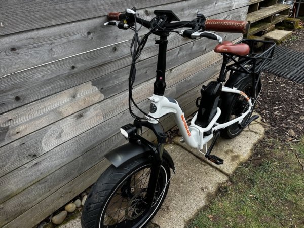 RadMini Step Thru folding e-Bike Like New only 214 Miles! - Image 3