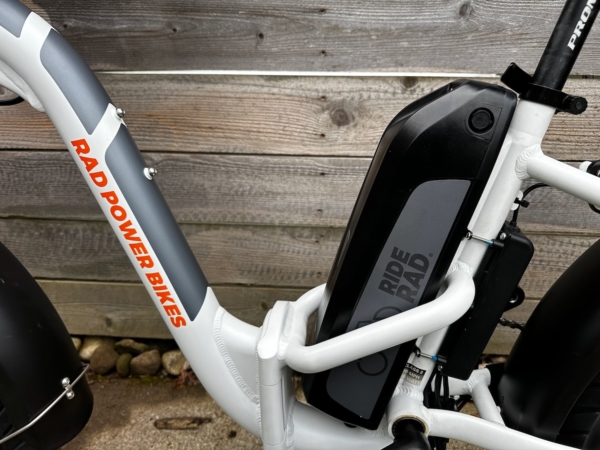 RadMini Step Thru folding e-Bike Like New only 214 Miles! - Image 7